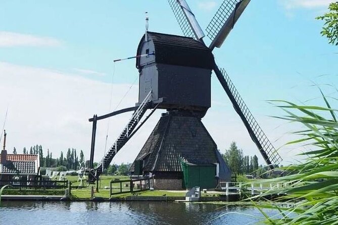 8 hour Walking and Boat Tour to Rotterdam and Kinderdijk - The Erasmus Bridge and the city from the river