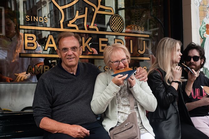 A 3-Hour Private Guided Tour Through Amsterdam with a Local - Shopping, trade, and the rise of Amsterdam