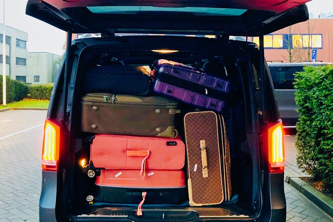 Airport Private Transfer: Schiphol Airport ↔ Amsterdam City - Who will get the most from this transfer