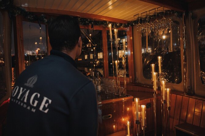 Amsterdam: 2-Hour Canal Cruise incl. Drinks & Dutch Snacks - The Amstel and the open space around Amstelveld