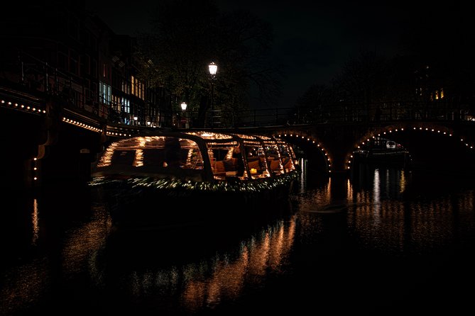 Amsterdam 2-Hour Evening Cruise With Live Guide and Bar - The Amstel River and Skinny Bridge