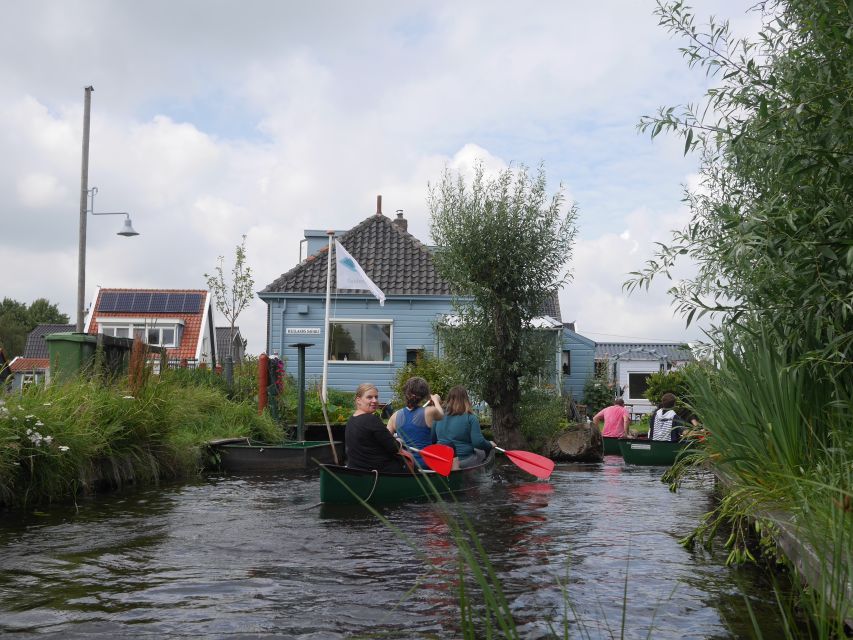 Amsterdam: 2-Hour Guided Canoe Trip - Should you book the Watergang canoe trip?