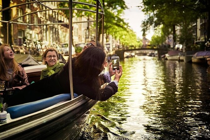 Amsterdam 2-hour Private Canal Cruise with Live Guide and Drinks - Leaving Prinsengracht and entering Jordaan