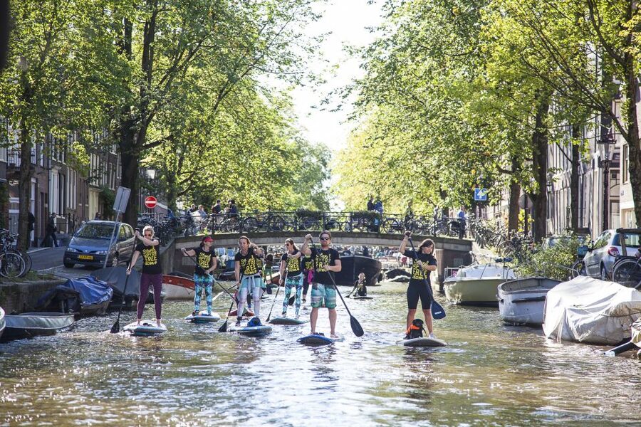 Amsterdam: 2-Hour Stand Up Paddle Board Tour - Learning the board before Amsterdam gets busy