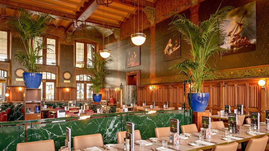 Amsterdam: 3-Course Meal in Historic 1st Class Waiting Rooms - What the meal feels like from first course to dessert