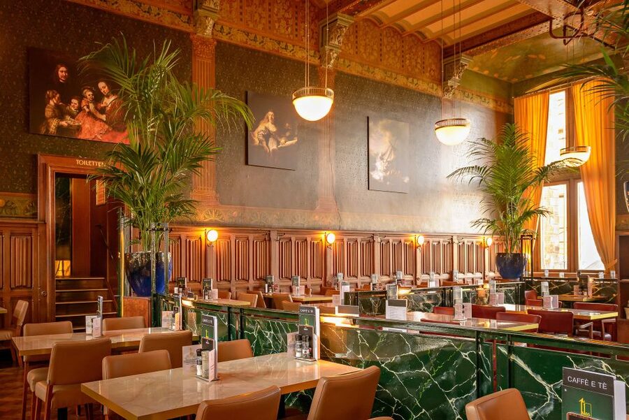 Amsterdam: 3-Course Meal in Historic 1st Class Waiting Rooms - Practical details that can affect your visit