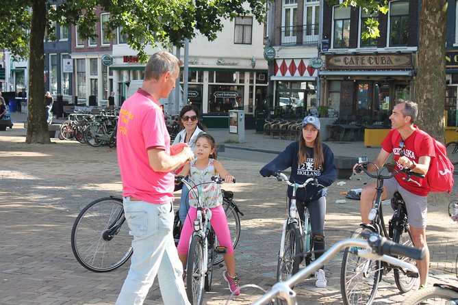 Amsterdam 3 hrs Bike Tour – live guide En/Fr/De/Nl/Sp - The canal ring gets the main share of the route