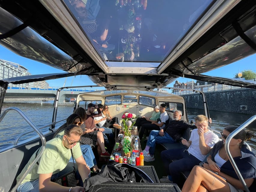 Amsterdam: 420 Smoke-Friendly Boat Tour - Music, snacks, and the social mood