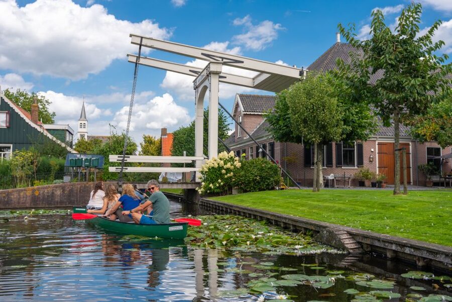Amsterdam 5-Hour Guided Canoe Trip in the Wetlands - Who will enjoy this canoe trip most?