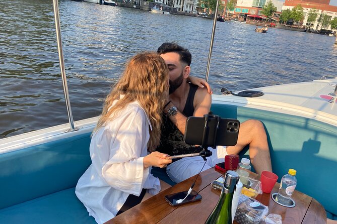 Amsterdam 90-min Private Canal Cruise with Live Guide and Drinks - The Golden Bend on Herengracht