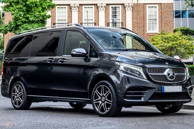 Amsterdam Airport Private Arrival Transfer by Luxury Van - Why the private, direct route matters