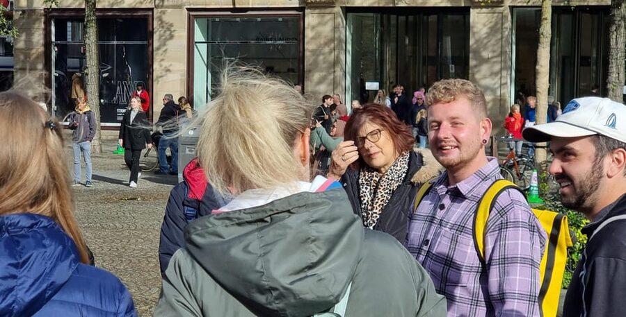 Amsterdam All In One Tour Walking Tour - Beurs van Berlage and the merchant city