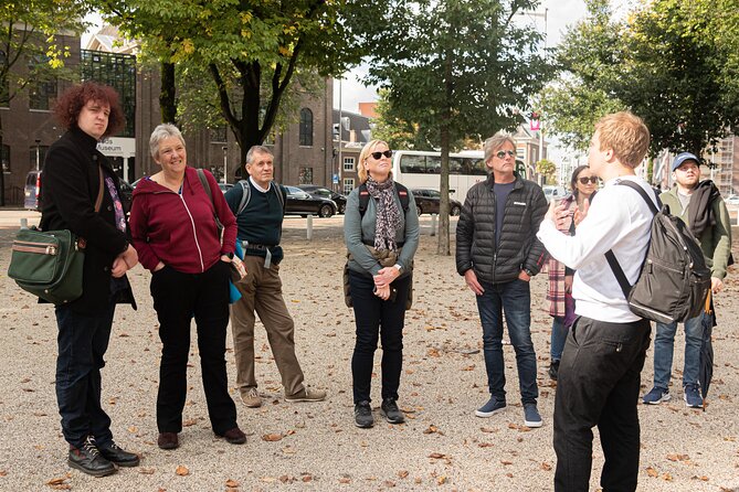Amsterdam: Anne Frank and Jewish Quarter Walking Tour (TOP RATED) - Walking toward Dam Square and Nieuwmarkt