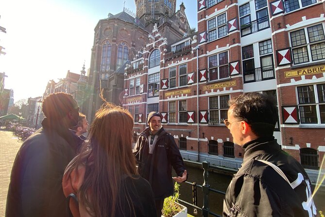 Amsterdam: Anne Frank Small Group Walking Tour - What this Amsterdam walking tour does well