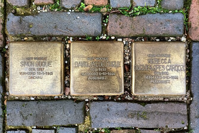 Amsterdam: Anne Frank Small Group Walking Tour - Reaching the Anne Frank House