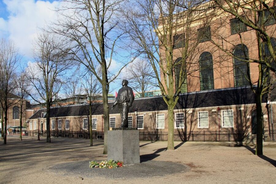 Amsterdam: Anne Frank Walking Tour - Anne Frank House from the outside