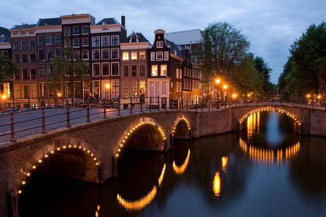 Amsterdam Architecture Tour - Reading Amsterdam through its canal ring