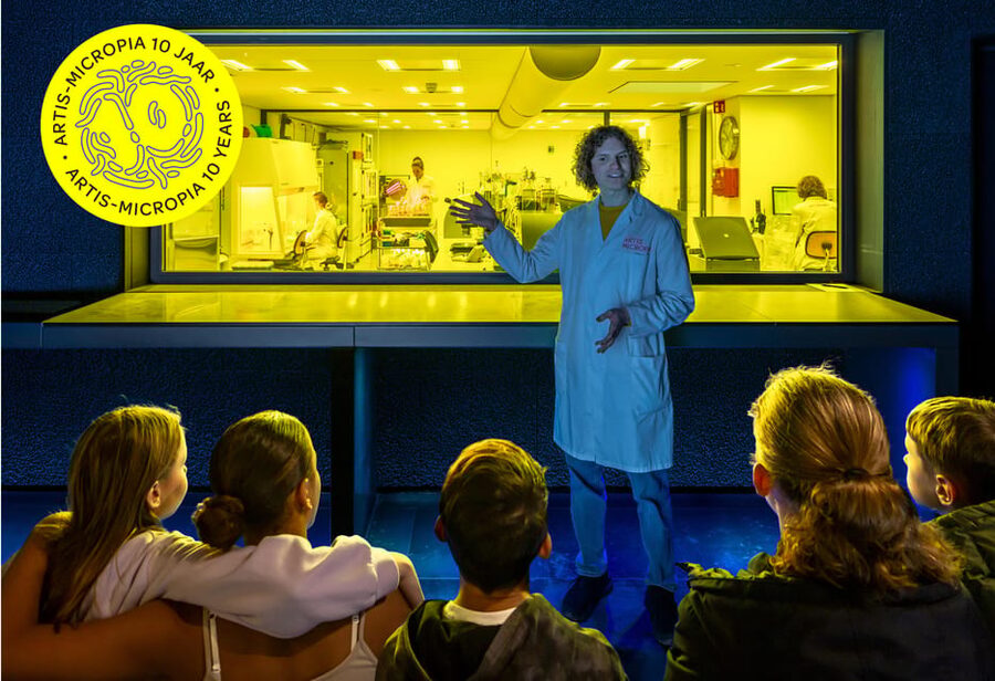 Amsterdam: Artis Royal Zoo & ARTIS-Micropia Combo Ticket - ARTIS-Micropia makes the invisible visible