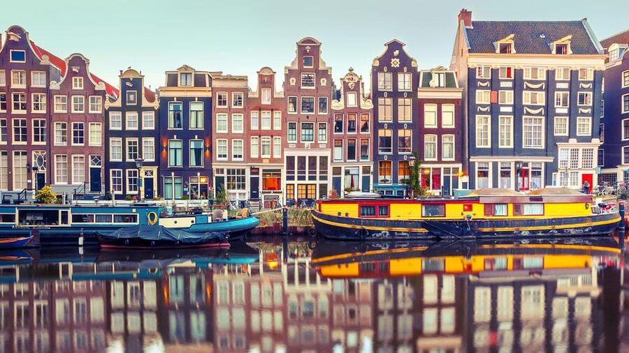Amsterdam Audioguide - TravelMate app for your smartphone - How the 35 audio tracks fit together