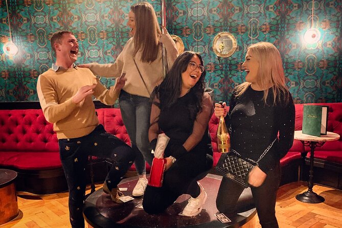 Amsterdam: Behind the Scenes Strip Club Tour with Ex-Sex Worker - What makes the Bonton tour different