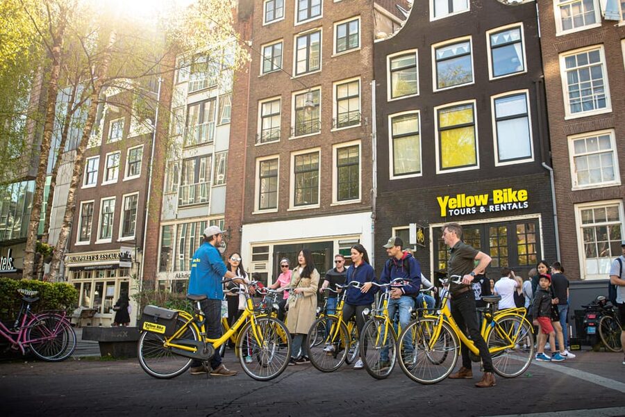 Amsterdam Bike Rental: Central Station & City Center - Who gets the best value from this rental