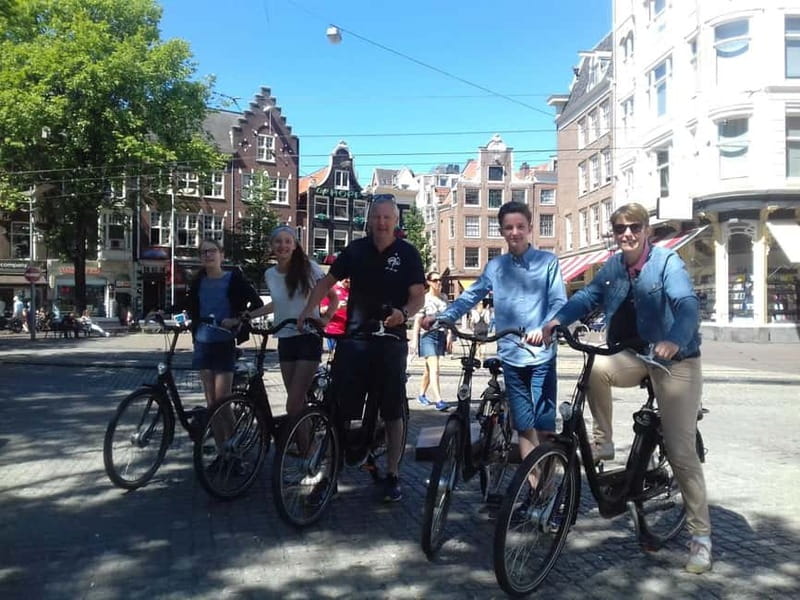 Amsterdam bike tour with a French-speaking guide local! - Key points to know before booking