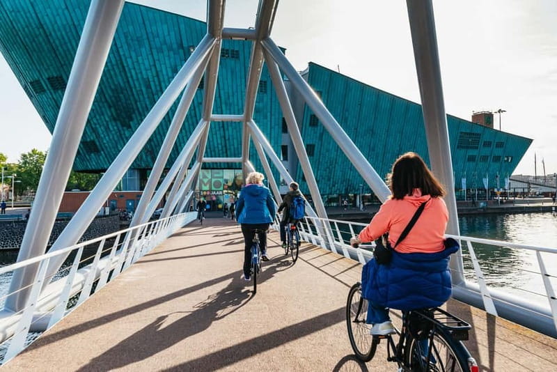 Amsterdam: Bike Tour with Optional Cruise in Small-Group - Magere Brug and the River Amstel