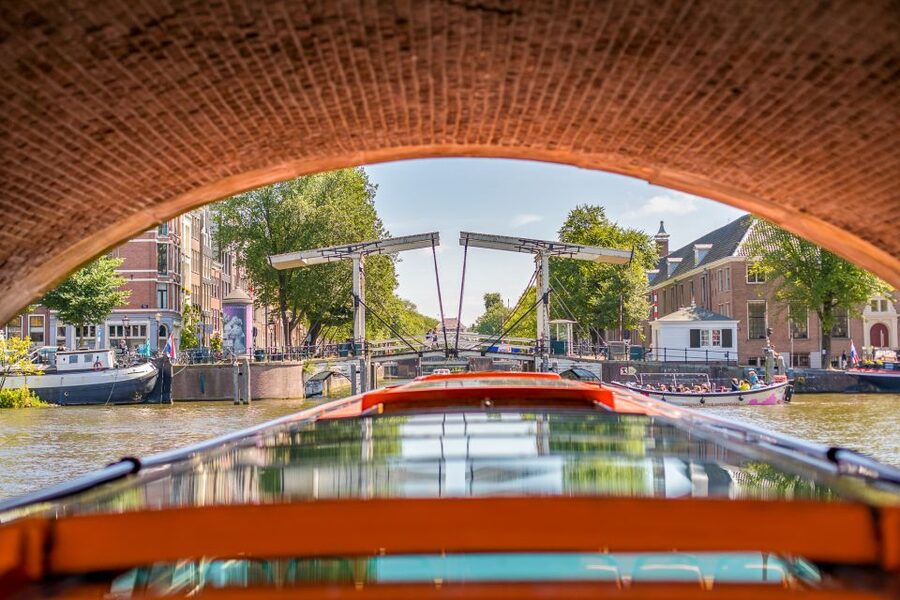 Amsterdam: Body Worlds Exhibition and Canal Cruise - Key points to know before you book