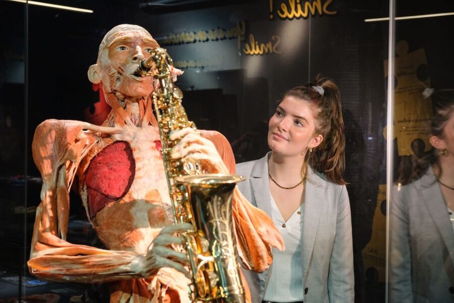 Amsterdam: Body Worlds Exhibition and Canal Cruise - How long to spend inside