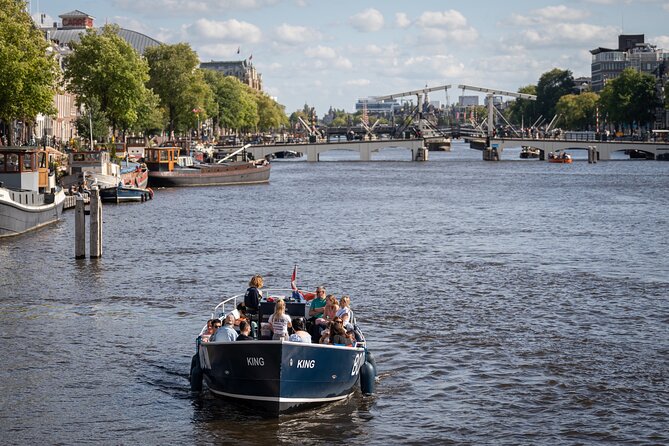 Amsterdam Canal Cruise with Live guide & Two drinks - Central St. - What the cruise is worth at $32.67