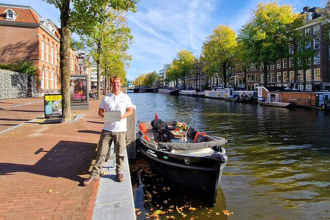 Amsterdam Canal Tour by Open Boat – 90 min Small Group Experience - Prinsengracht and the final ride beneath the Skinny Bridge