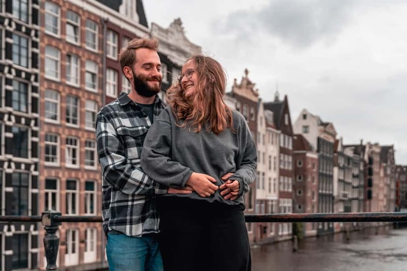 Amsterdam Canals Photoshoot: Private Solo, Family or Couples - Choose the session that fits your trip