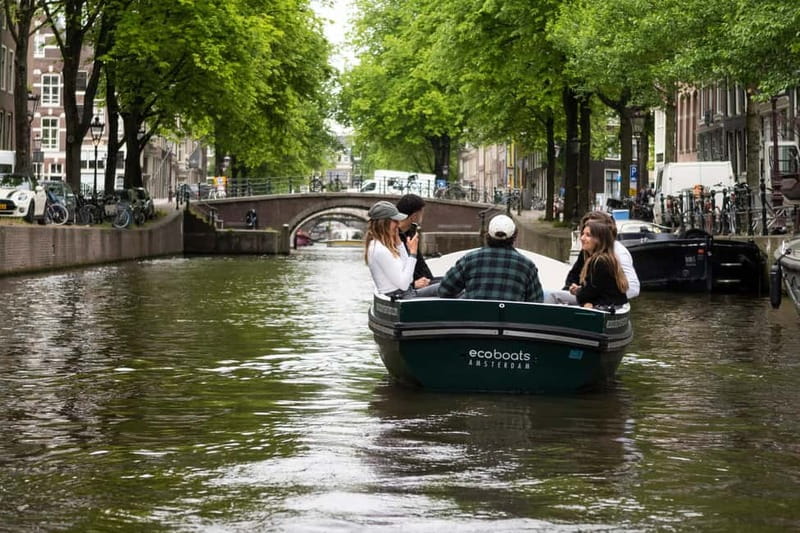 Amsterdam: Captain For a Day 2-Hour Boat Rental - Taking the wheel on Amsterdam’s canals