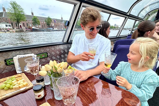 Amsterdam Cheese and Wine Canal Cruise - Cheese, wine, and Amsterdam from the water
