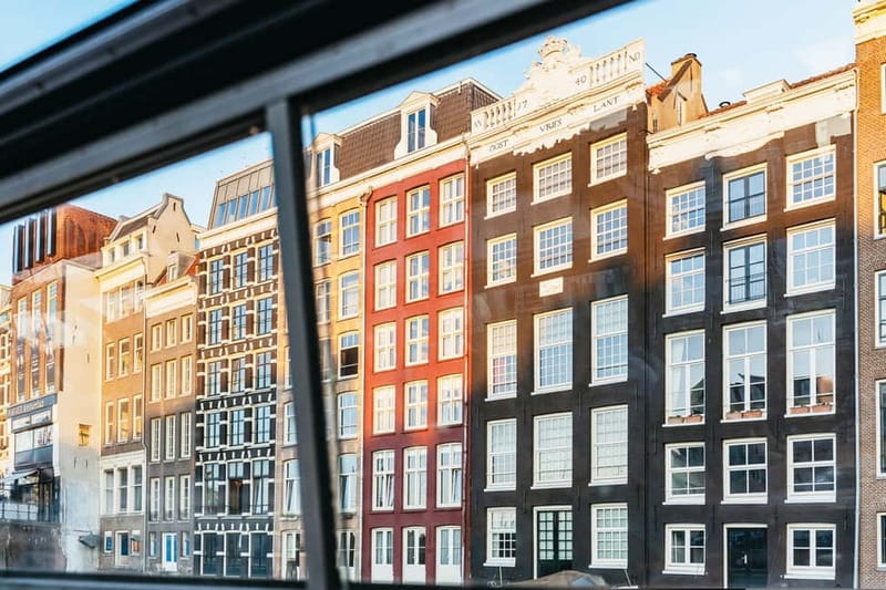 Amsterdam: Cheese & Wine Cruise Tasting Experience - Starting at Damrak Pier 5 near Central Station