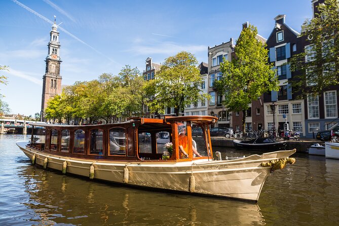 Amsterdam Classic Saloon Boat Canal Cruise with Live Guide - What This One-Hour Cruise Does Best