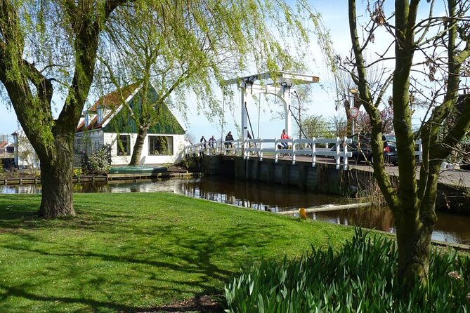 Amsterdam Countryside and Villages Bike Tour - Buikslotermeerdijk and reclaimed marshland