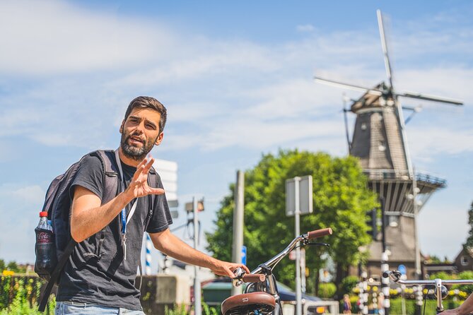 Amsterdam Countryside Bike Tour - From Central Station to the open polders