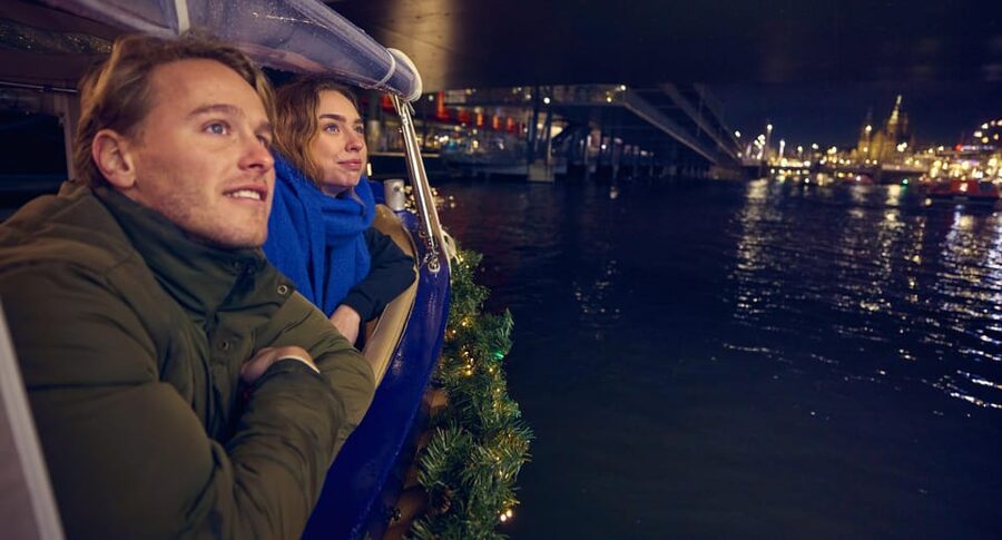 Amsterdam: Cozy Evening Canal Cruise With Open Bar Option - Sea Palace and NEMO from the water