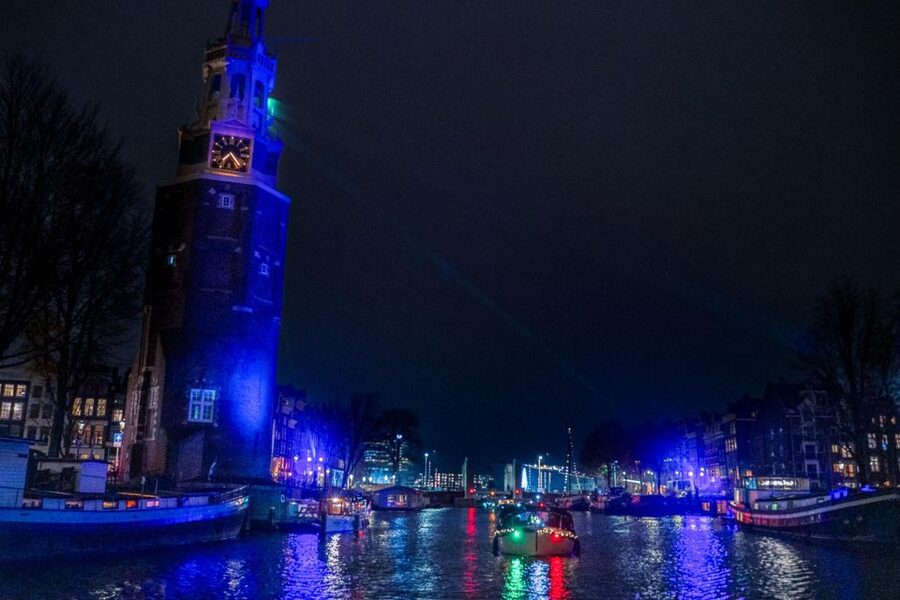 Amsterdam: Cozy Evening Canal Cruise With Open Bar Option - Prinsengracht and the character of Jordaan