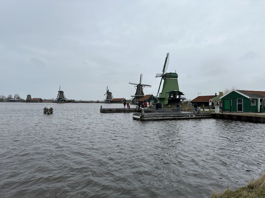 Amsterdam: Day Tour Keukenhof and Zaanse Schans Windmills - Zaanse Schans: windmills, workshops, and a short taste of old Holland