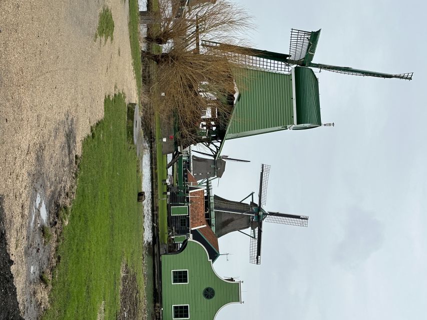 Amsterdam: Day Tour Keukenhof and Zaanse Schans Windmills - Choosing the right week for tulips