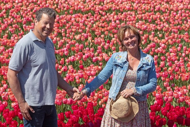 Amsterdam: Day trip to Tulip Farm, Keukenhof + Windmill Cruise - The one-hour cruise through Kagerplassen