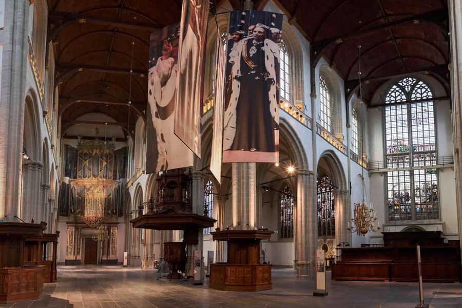 Amsterdam: De Nieuwe Kerk Entry Ticket - Resting places and quiet corners