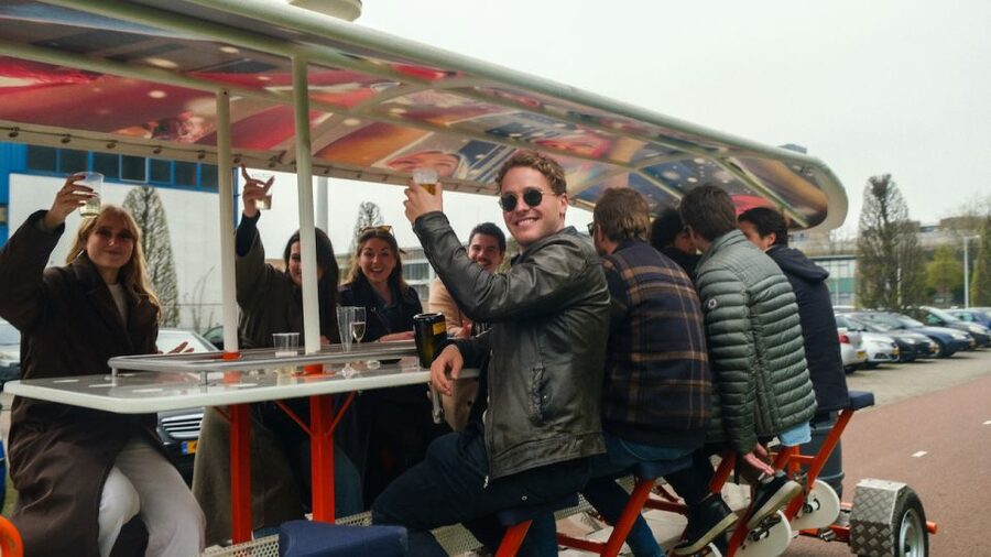 Amsterdam: Dutch Beer Bike Blast Tour with Onboard Bar - Key points to know before you pedal