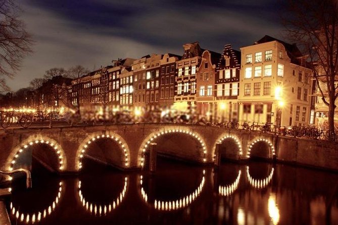 Amsterdam Evening Cosy & Small Cruise & Drinks and Bites - Sunset - Wine, beer, cheese, and Dutch treats