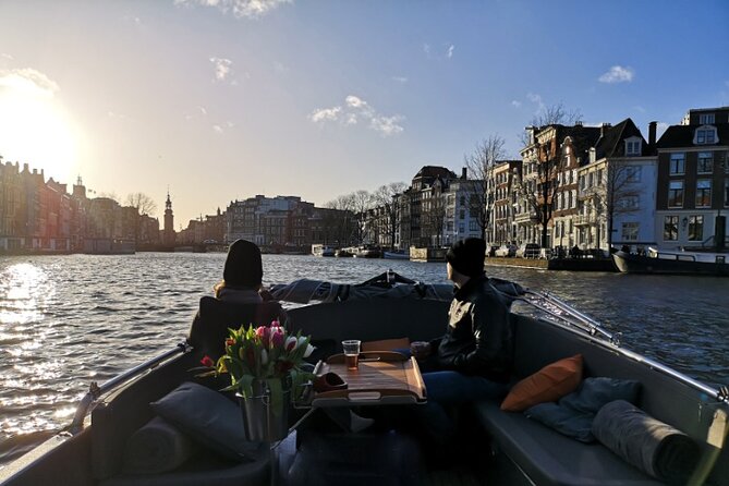 Amsterdam Evening Cruise in Small Group - Starting beside the Nieuwe Keizersgracht
