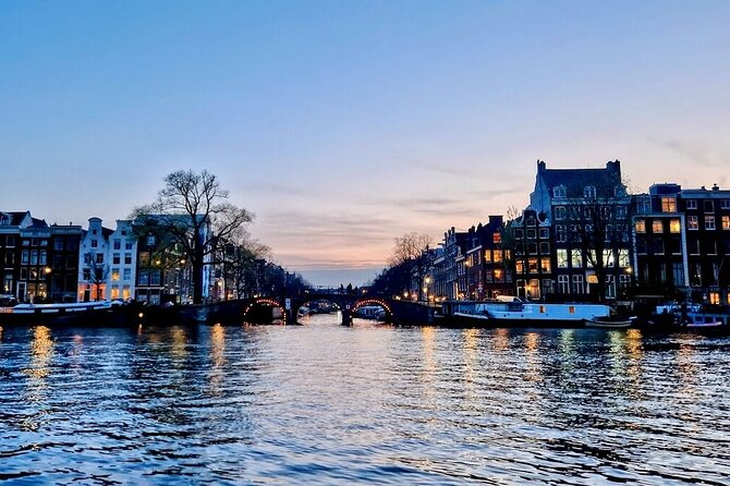 Amsterdam Evening Cruise in Small Group - Jordaan canals: Bloemgracht and Lauriergracht