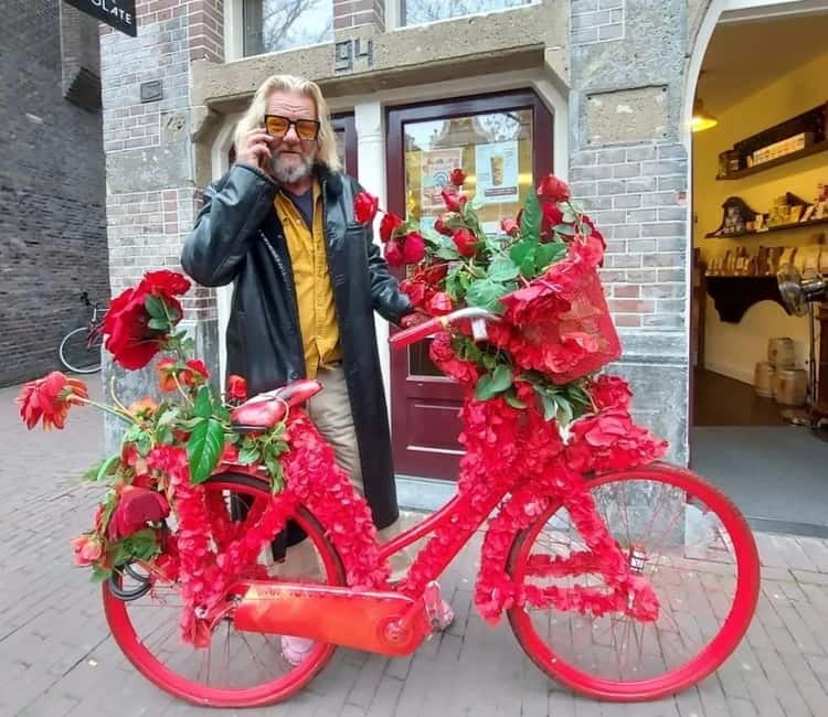Amsterdam: Explore Canals, Guided Tour on Flower Bikes - Jordaan streets and the Anne Frank House