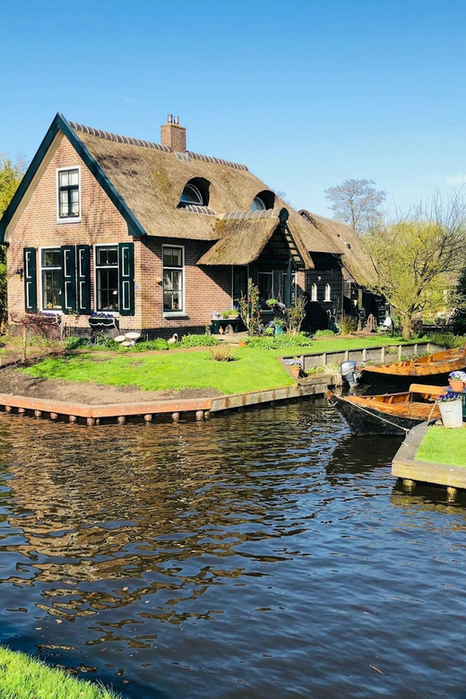 Amsterdam: Explore Giethoorn in a Private Tour with Driver - Is $736 good value for up to three people?